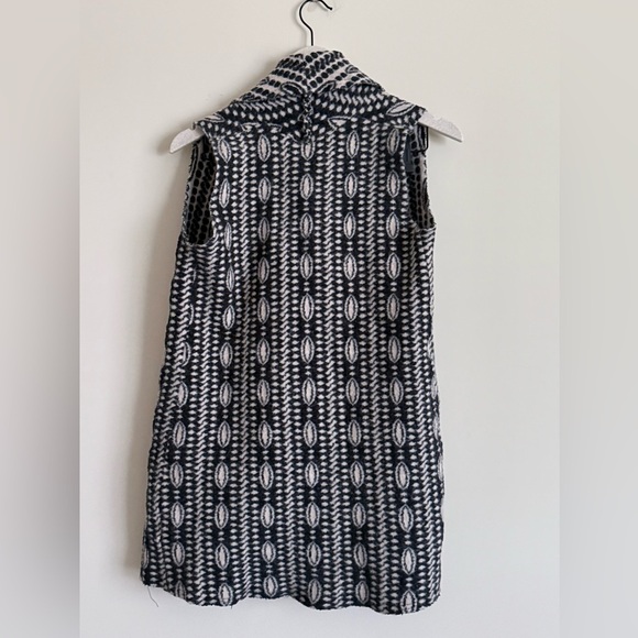 Moth by Anthropologie Draped Wool Blend Jacquard Sweater Vest - Size XS - Picture 5 of 8